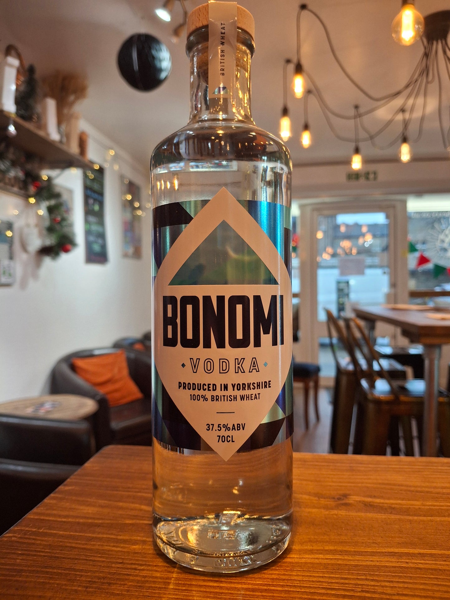 Double Six Drinks - Bonomi -Vodka - 70cl