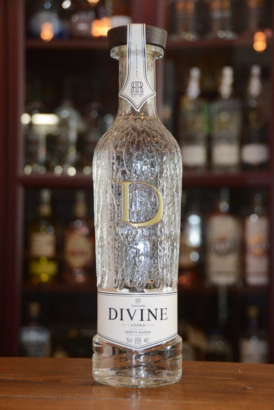 Divine - Vodka  70cl