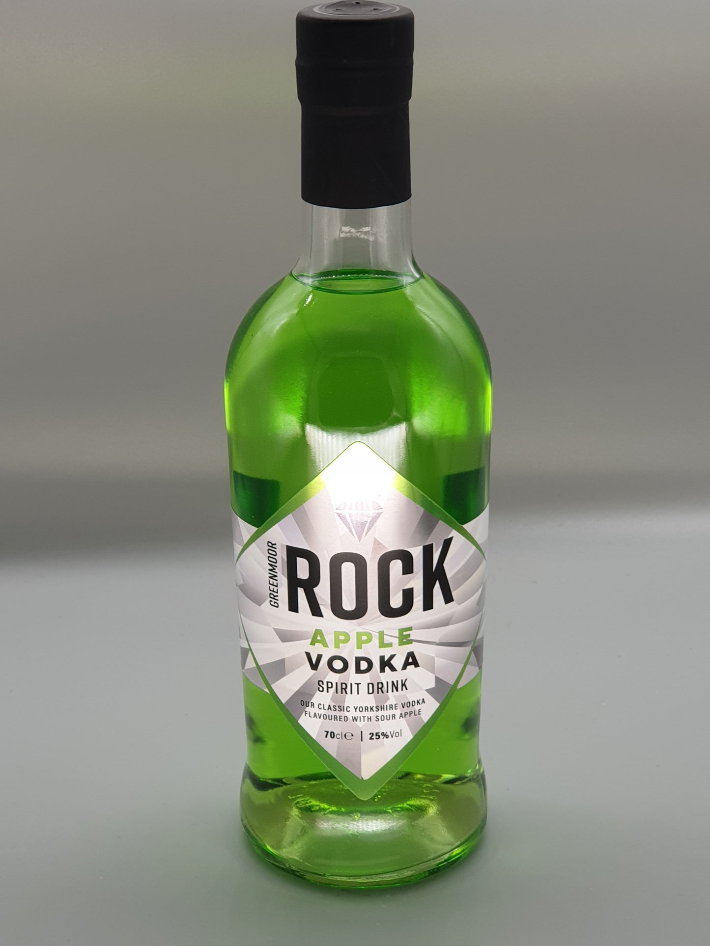 Waterton's Reserve - Greenmoor Rock Apple Vodka Spirit Drink 70cl